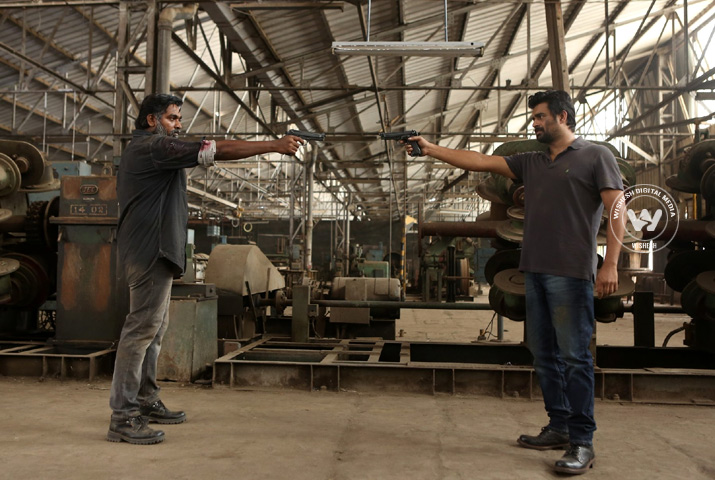 /media/k2/galleries/62757/Vikram-Vedha-01