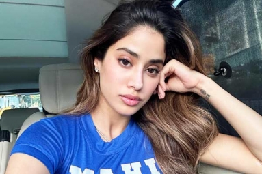 Janhvi Kapoor Hits Back At A Troll