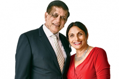Indian American Couple&rsquo;s $200mn Plan to Transform Healthcare in India