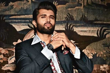 Vijay Deverakonda Steps Out for Samantha Vijay Deverakonda Steps Out for Samantha