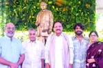 Akkineni family, ANR Statue, anr statue inaugurated, Vice president