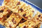 how to make Muesli Bar, lunch time treat Muesli Bar, lunch box treat homemade muesli bars, Muesli bar recipe