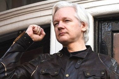 Julian Assange Charged in US: WikiLeaks